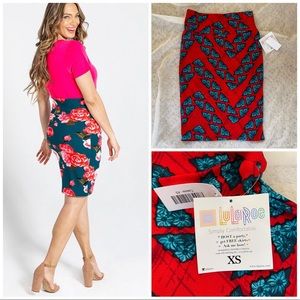 NWT LulaRoe Cassie Pencil Skirt Size 2-4